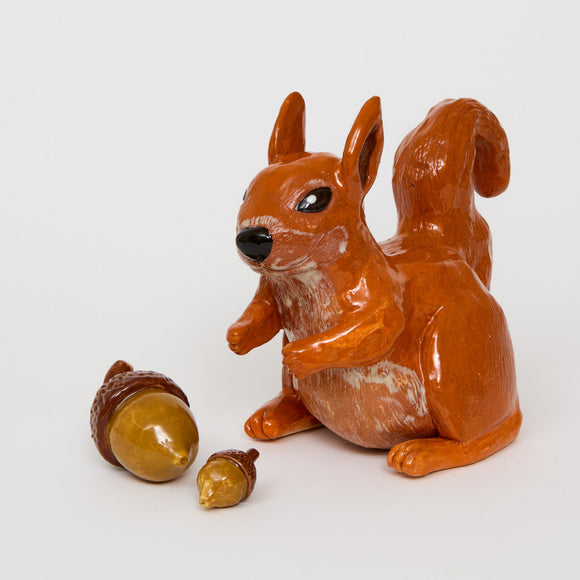 Marlena Arthur - Scott the Squirrel + 2 Nuts